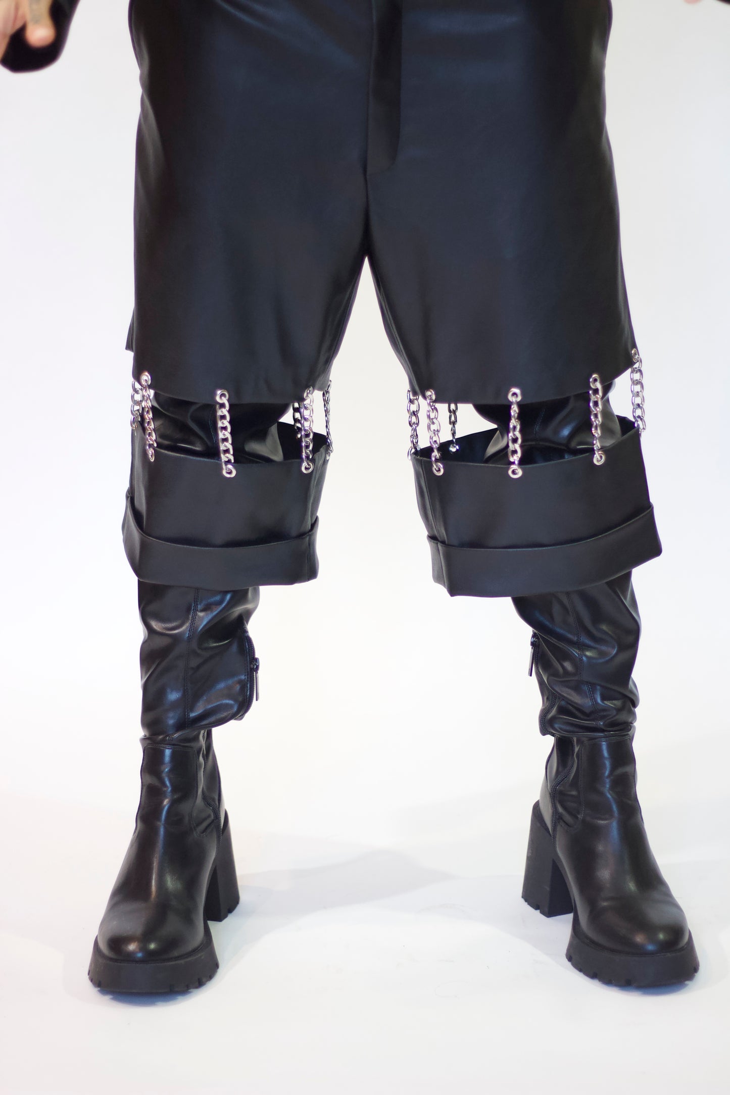 GRRS-Voltage Shorts